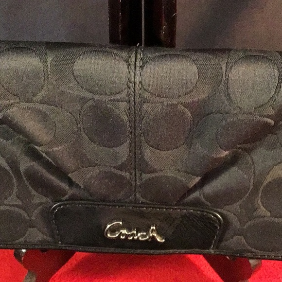 Coach Signature wristlet/clutch - Picture 7 of 10